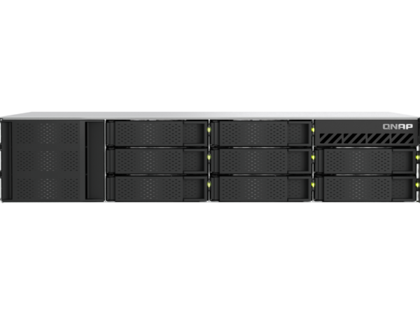 Serwer NAS QNAP TS-855eU-RP-8G - widok z przodu